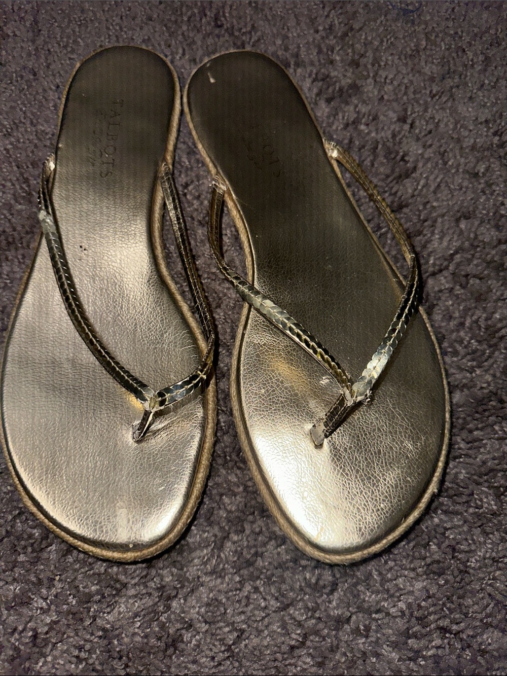 Women’s Black Metallic Flip Flop Sandals